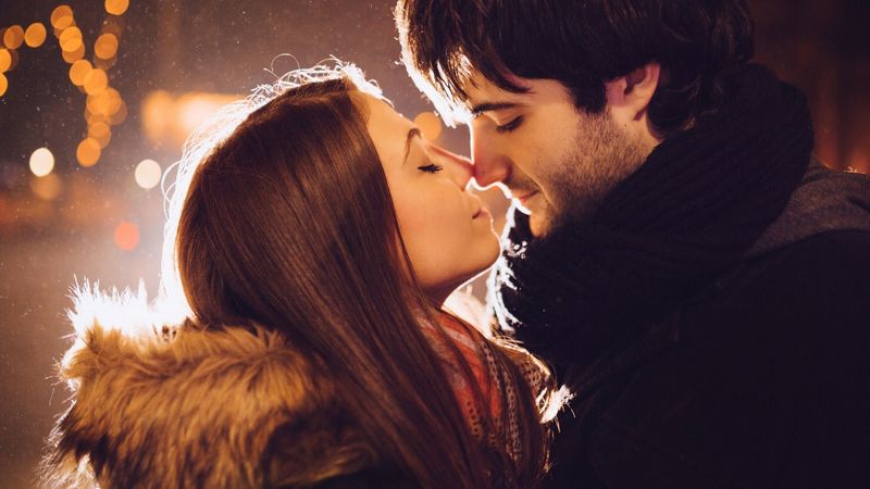 Websites For Finding Significant Relationships, According To Therapists